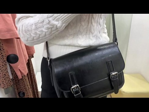 ❤️ 年輕婊子 FeralBerry 在試衣間用假陽具公開自慰 自製色情 在 zh-tw.watchhentai.ru